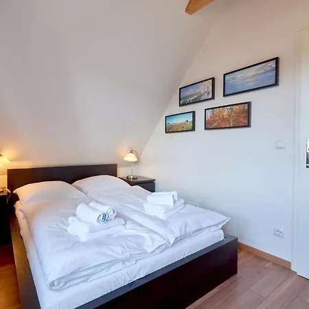 Fachwerkhaeuser Seedorf - Haushaelfte 