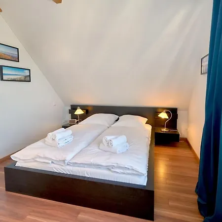 Fachwerkhaeuser Seedorf - Haushaelfte 