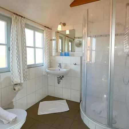 Fachwerkhaeuser Seedorf - Haushaelfte 