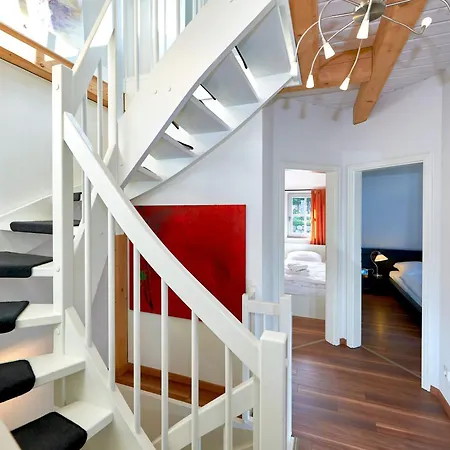 Fachwerkhaeuser Seedorf - Haushaelfte 