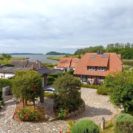 Vila Fachwerkhaeuser Seedorf - Haushaelfte 